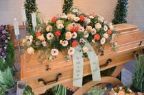 Sargschmuck